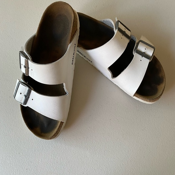 Birkenstock Shoes - Birkenstock woman’s sandals size 7.5-8 leather white color made in Germany